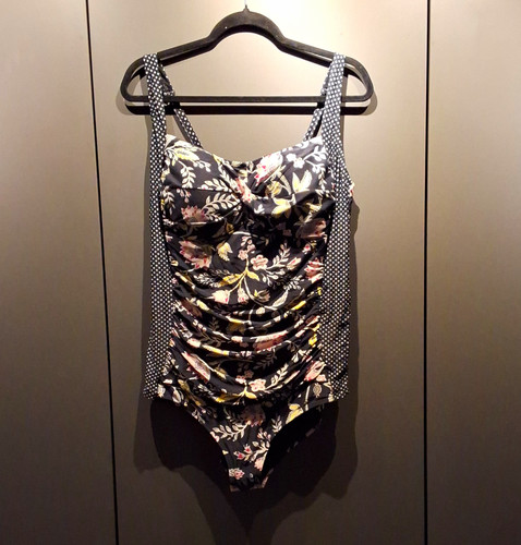 Marks spencer size 22 - marks,