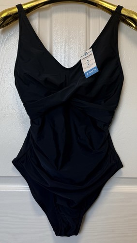 Ladies swimsuit small black - 10,